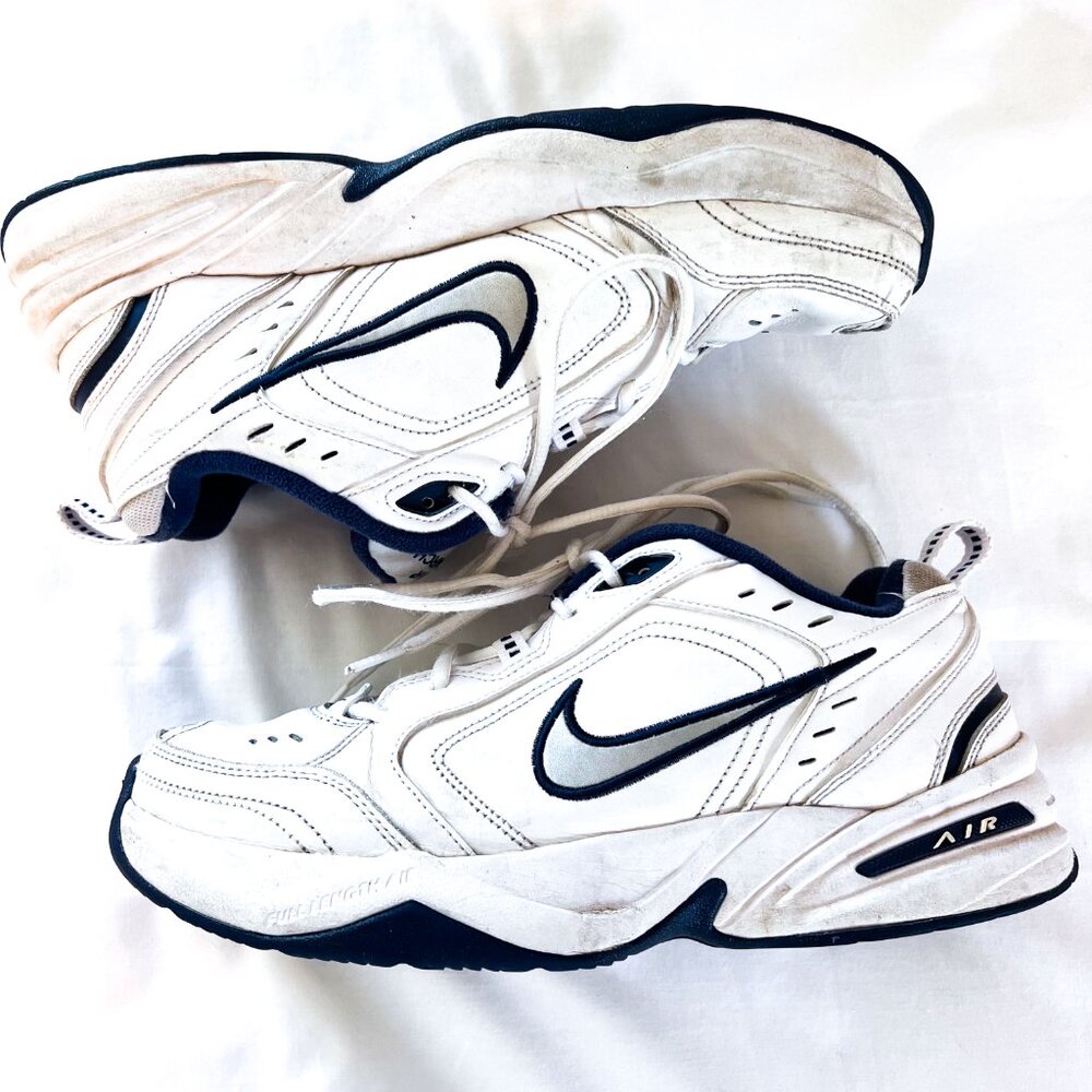 Nike Men's Air Monarch IV (White/Silver/Midnight Navy) Training Shoes Size 11 - Picture 2 of 10